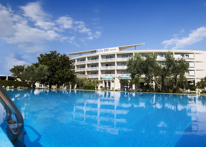 Otel Rada Siri 4*