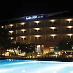 Rada Siri Hotel