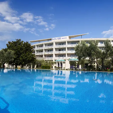 Hotell Rada Siri 4*