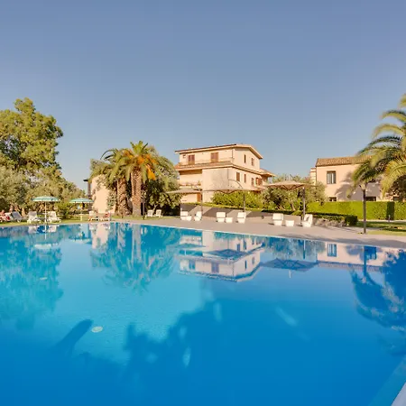 Отель Rada Siri Монтепаоне