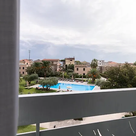 Hotell Rada Siri 4*