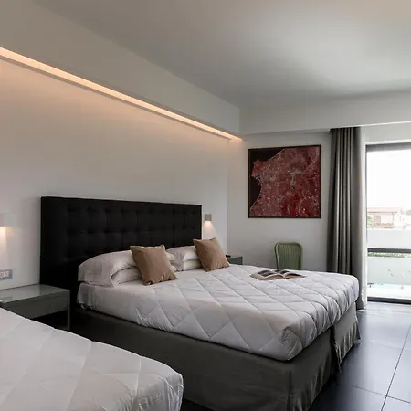 Hotell Rada Siri