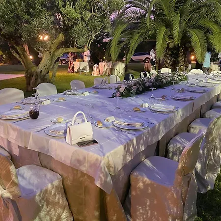 Rada Siri Отель