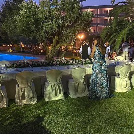 Rada Siri Hotel