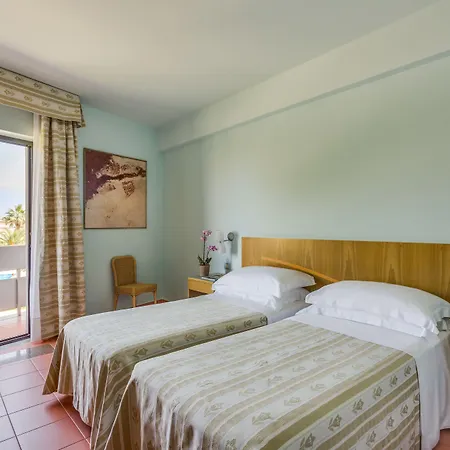 Rada Siri 4* Montepaone