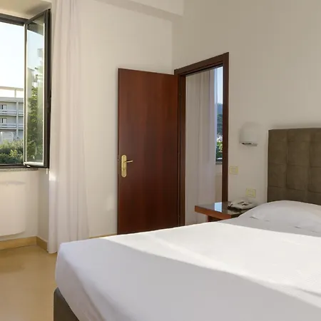 Hotel Rada Siri 4*